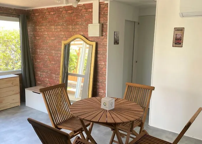 La Clape Village Campsite *