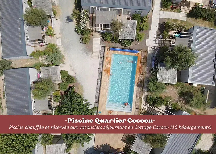 Campsite La Clape Village *