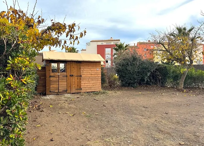 La Clape Village Campsite