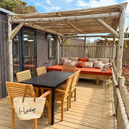 La Clape Village Camping *