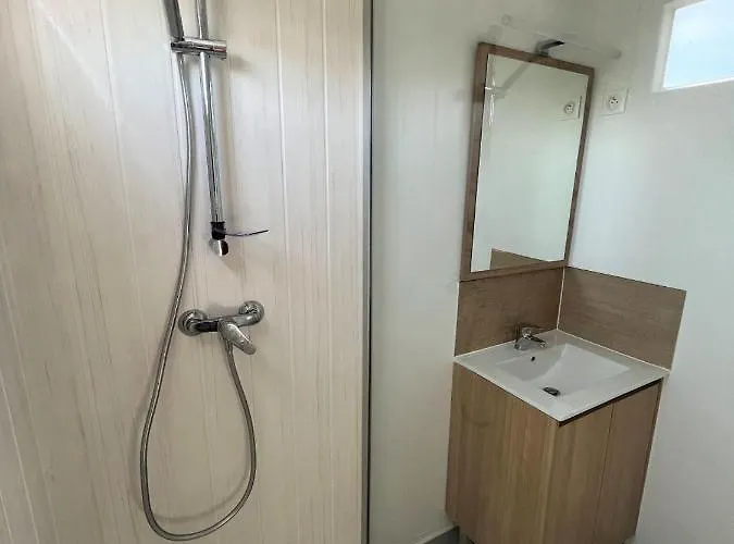 Kemping La Clape Village