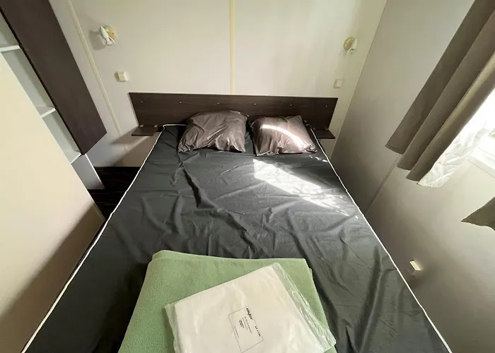 La Clape Village Kemping *